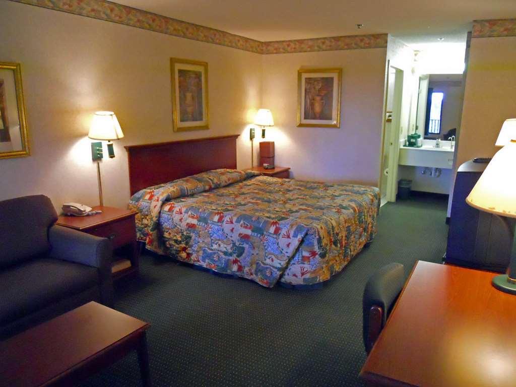 America'S Best Inn & Suites - Decatur Habitación foto